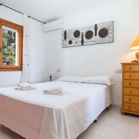 Erik - Plusholidays 칼페