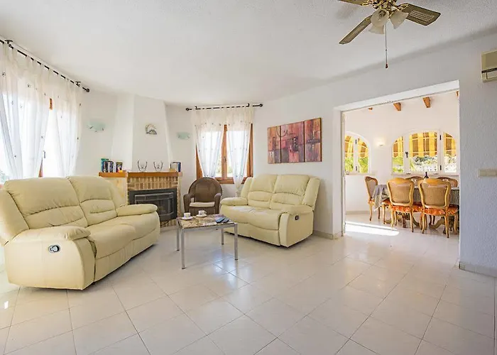 فيلة Erik - Plusholidays كاليبي